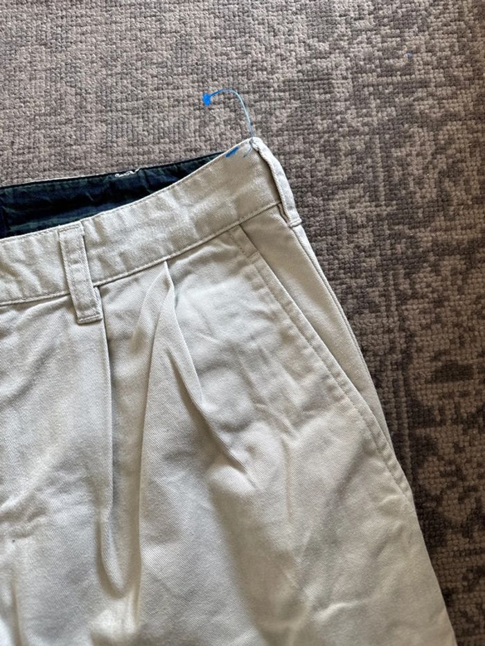 Short Tommy Hilfiger beige – Taille 42 FR – Look chic décontracté - photo numéro 3