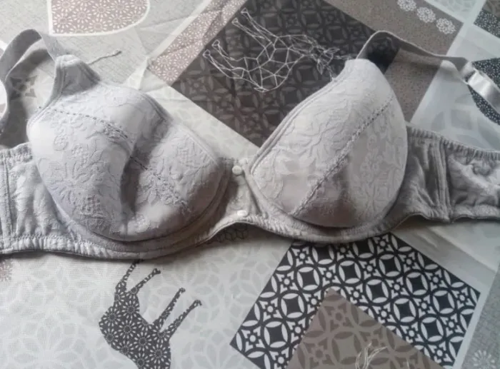 Lot soutien gorge grossesse - photo numéro 2