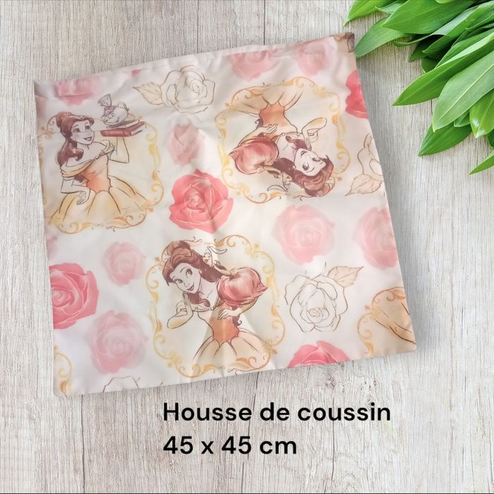 Housse de coussin   la belle et la bete  disney