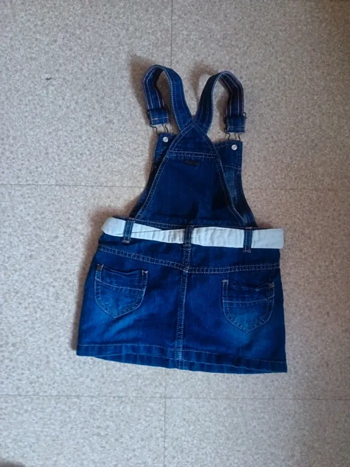 Une robe en jean 3 ans - photo numéro 2