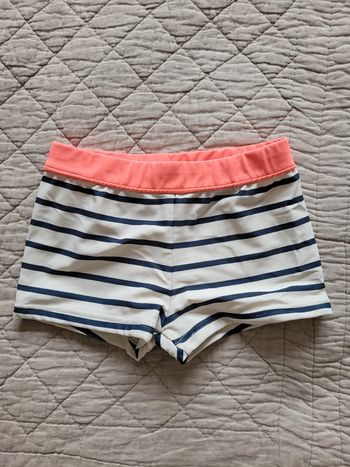 Maillot de bain, tape à l'œil, 23 mois