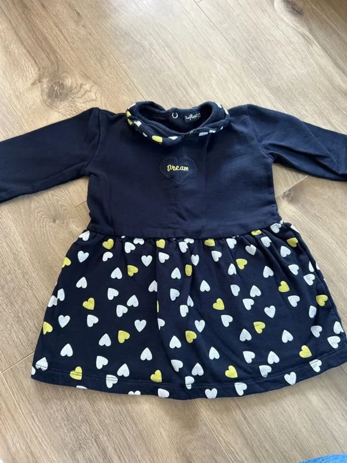 Robe 24 mois
