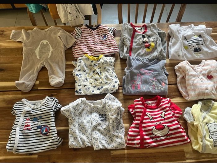 Lot pyjamas - photo numéro 2