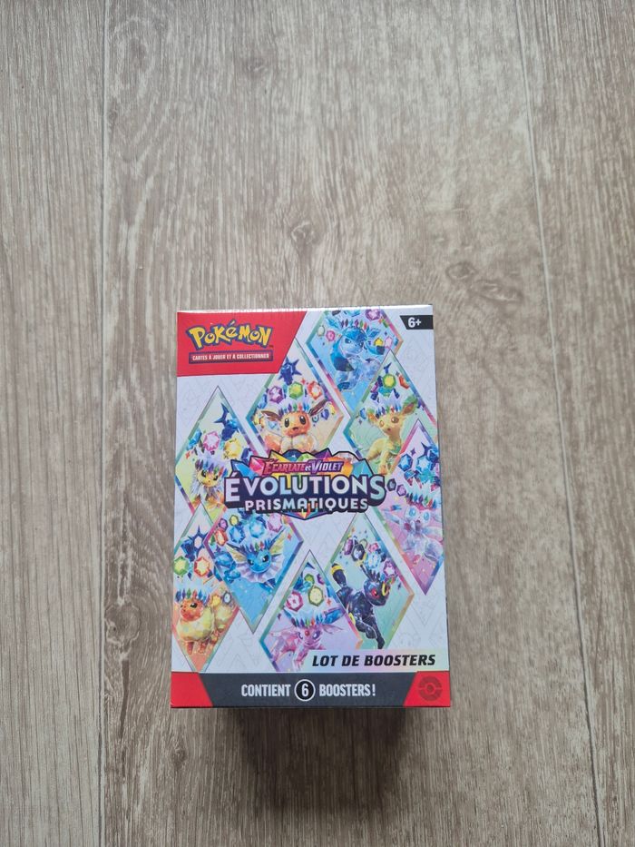 Bundle pokemon 8.5 evolution prismatique