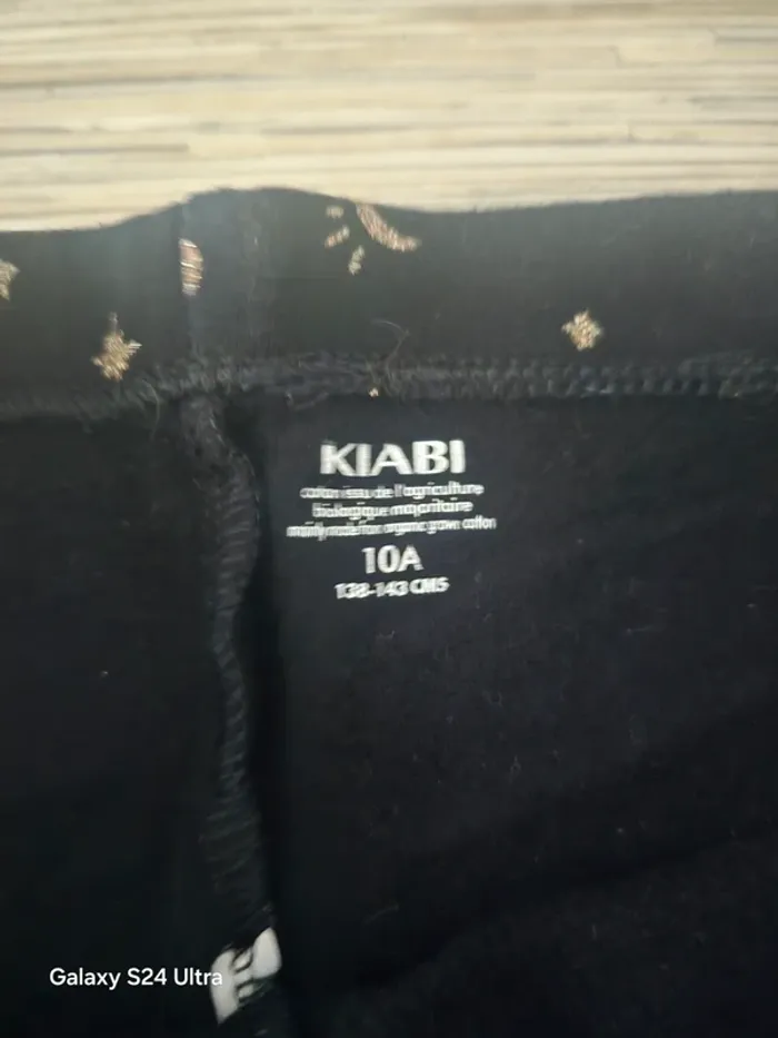 Legging épais noir motifs doré - Kiabi - Taille 10 ans - photo numéro 2