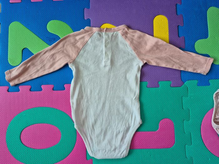 Lot Bodies 18m - photo numéro 11