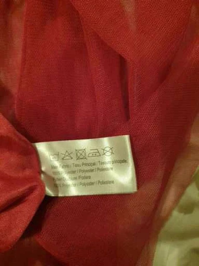 Robe de fête neuve - photo numéro 2