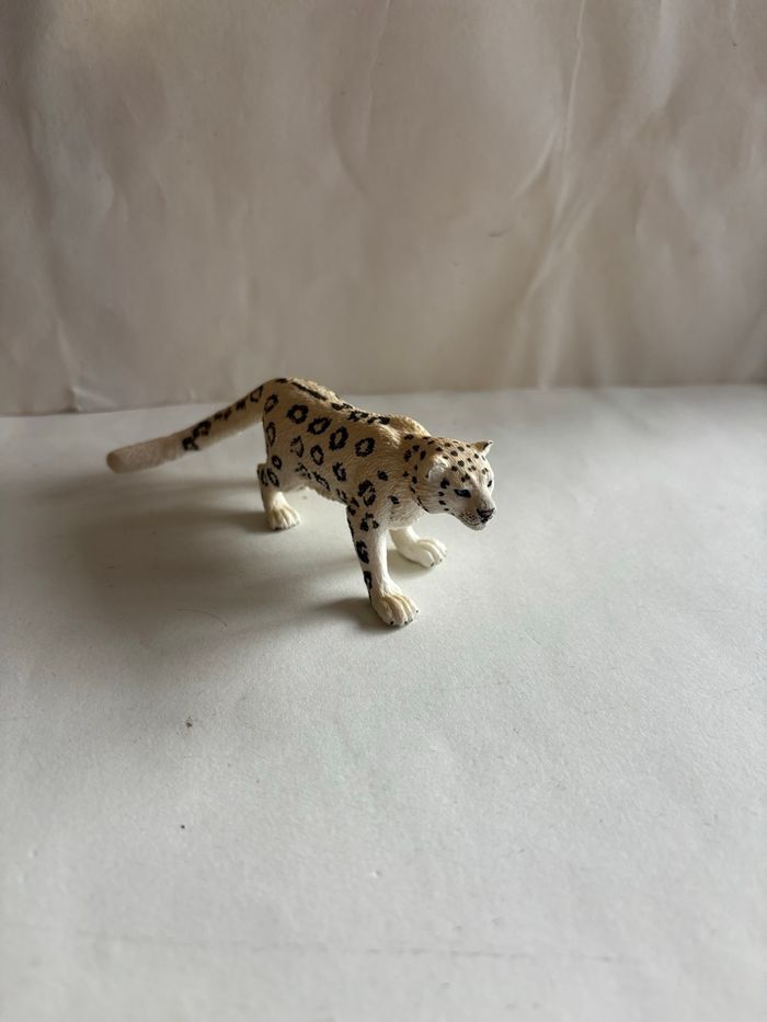 Léopard des neiges Schleich