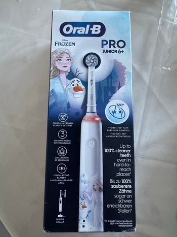 Brosse à dent oral B pro junior 6+