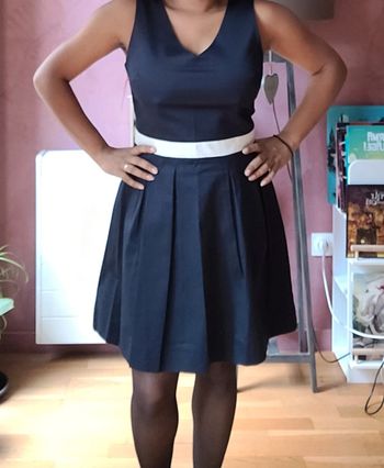 Robe Camaïeu marine et blanche neuve avec étiquette
