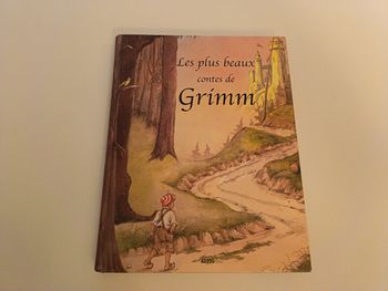 Livre " Les plus beaux contes de Grimm"