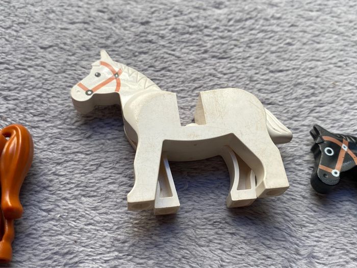 Lot lego de 4 chevaux et 4 poulains différents - photo numéro 9