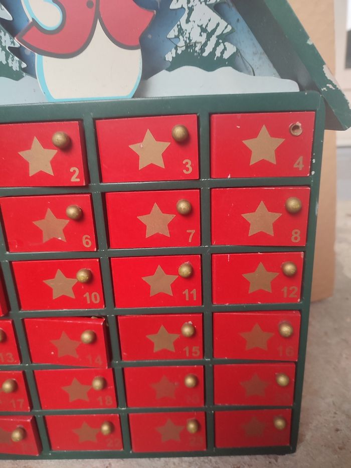 Calendrier de l'avent en bois - photo numéro 4