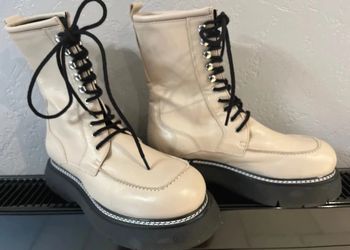 Boots Zign en excellent état tout en cuir