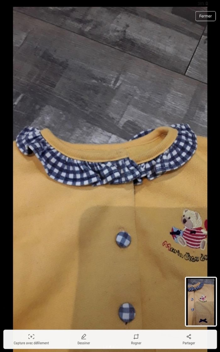 Gilet jaune et col vichy - photo numéro 6