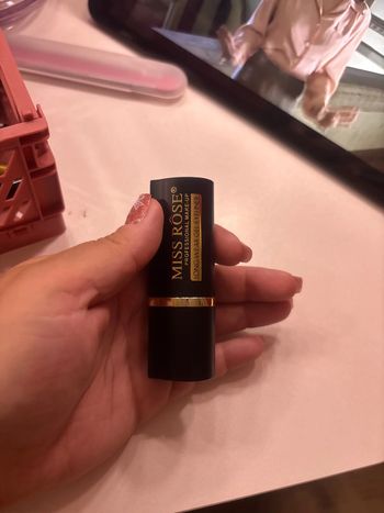 Crayon noir ou Liner