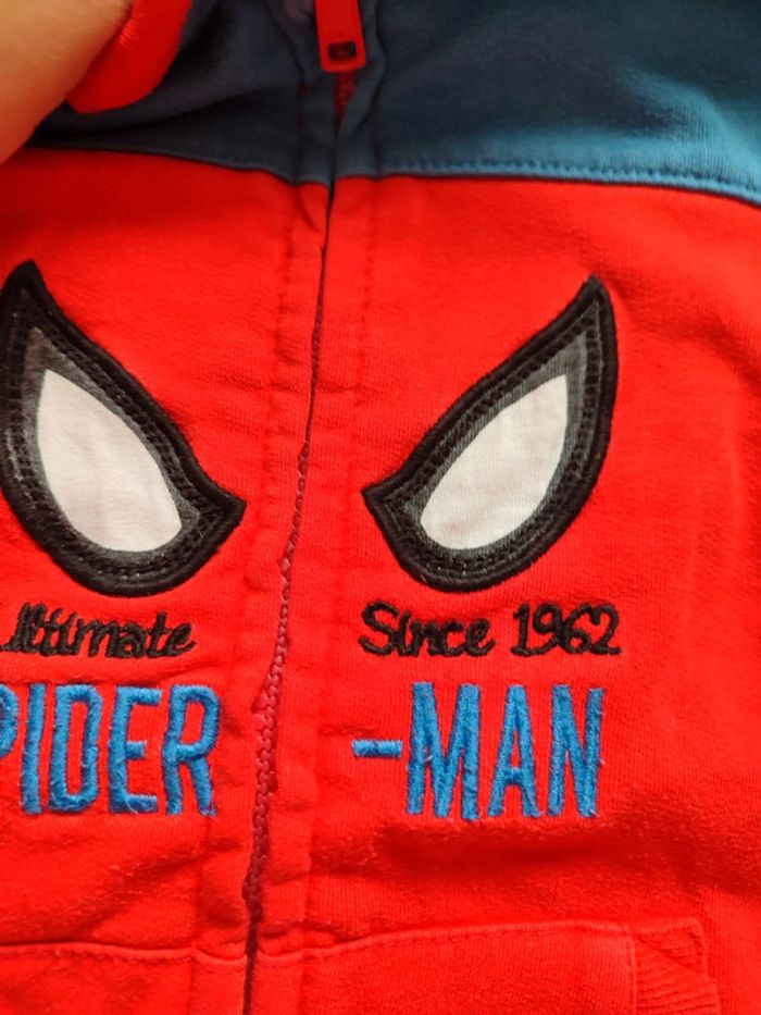 gilet spiderman 4/5 ans - photo numéro 3