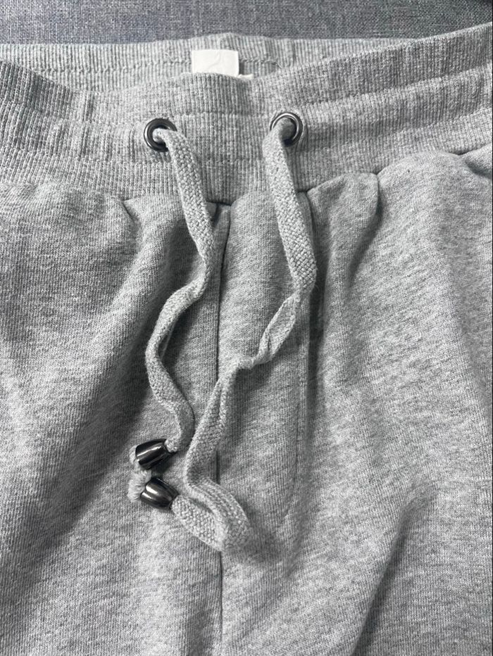Ensemble jogging Belair gris. Taille 2 - photo numéro 9