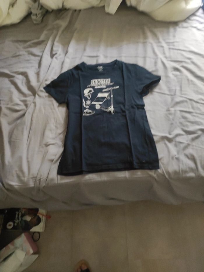 Tee shirt enfant garçon manche courte bleu foncé taille 10 ans Kiabi