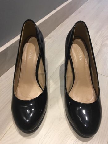 Escarpins vernis noir taille 40 Kiabi