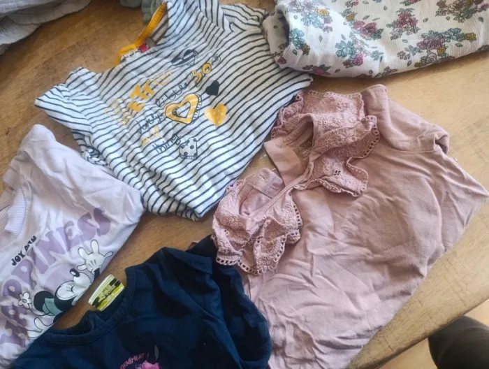 Lit tee shirt manche longue fille 9 mois - photo numéro 4