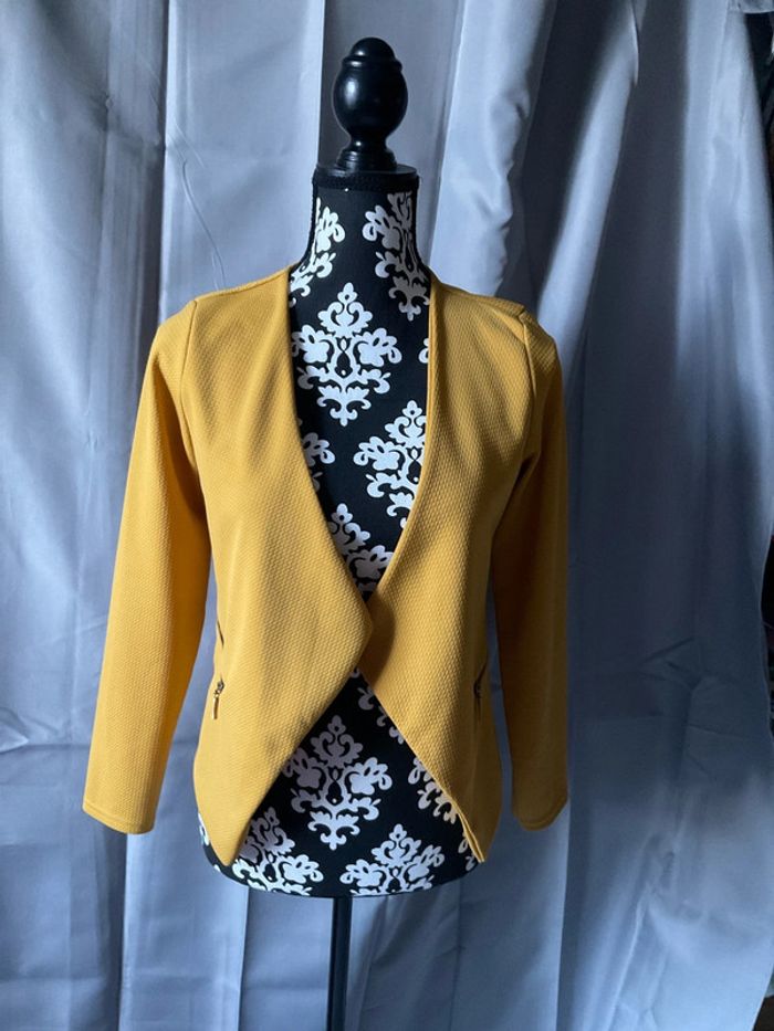 Veste courte moutarde TU (n°36)