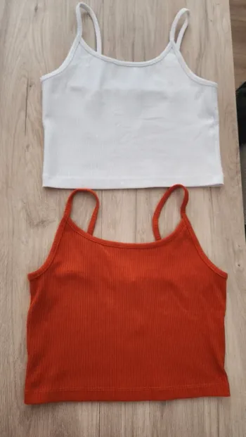 Tops courts femme