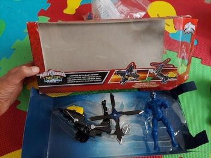 Figurine power rangers mega morph