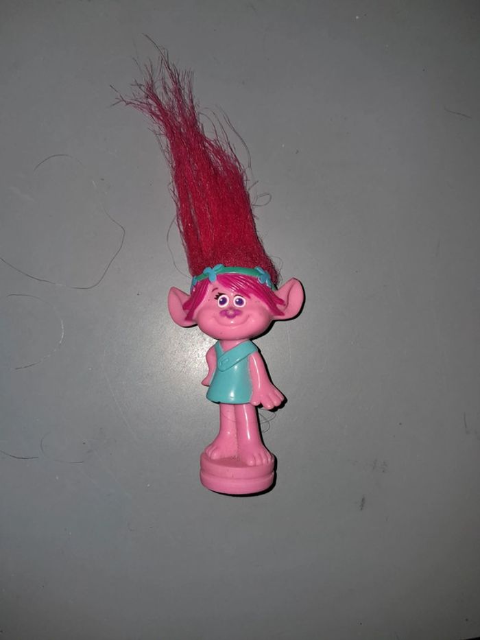 Figurine popy les trolls