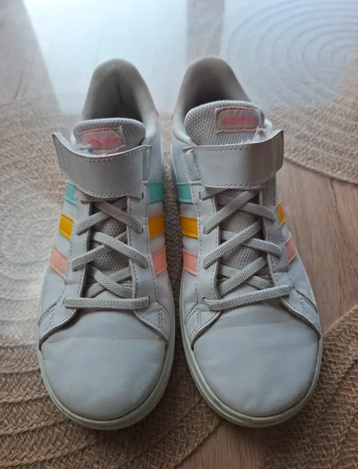 Adidas Grand Court taille 37 - photo numéro 3