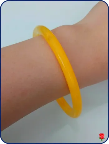 Bracelet jonc jaune marbré en résine – Bijou tendance bohème chic