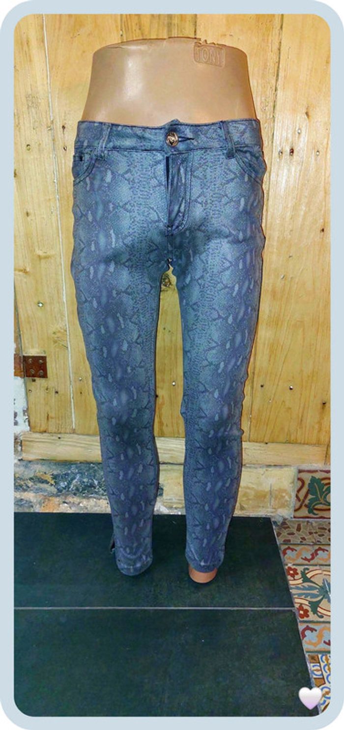 jeans taille 36 style peau de pêche