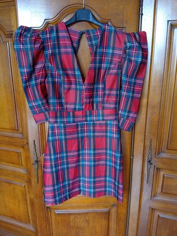 Robe à carreaux pretty wind taille s neuve