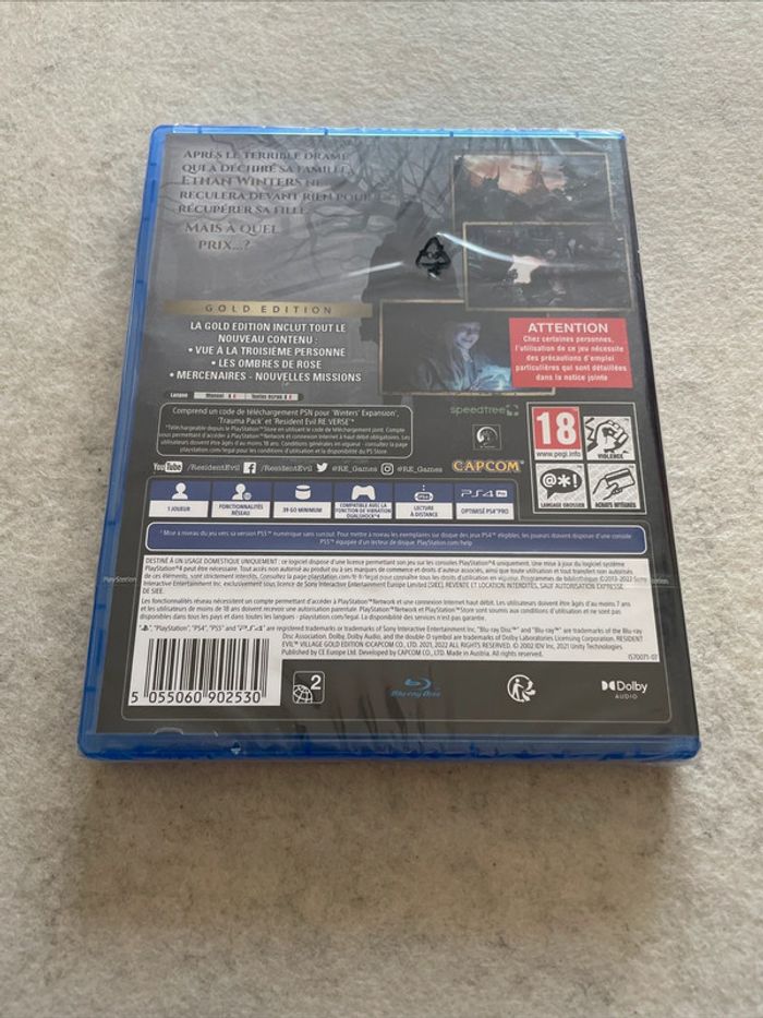 Resident Evil Village Gold Edition Jeu PS4 FR - photo numéro 2
