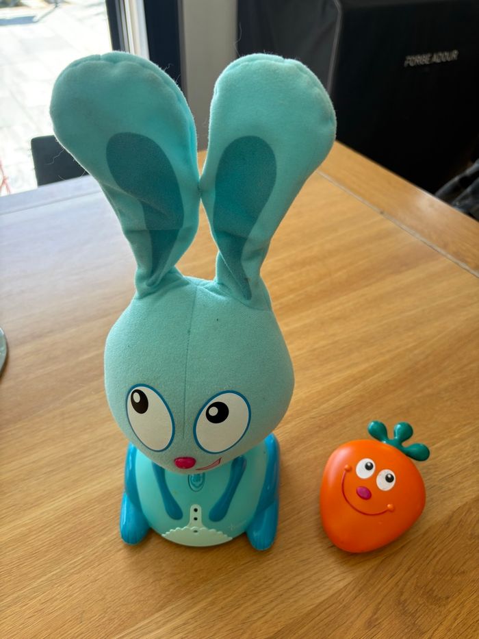 Lapin Jojo Cache-cache