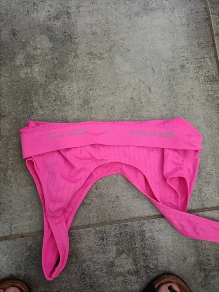 Brassière de sport rose fluo - photo numéro 5