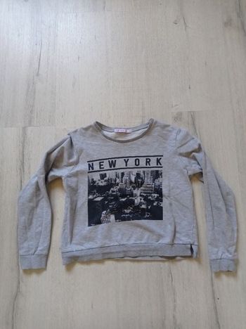 Pull court marque Gémo taille 12 ans