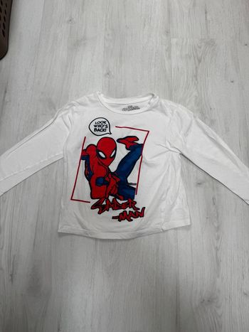 TEE shirt Spiderman 5-6 ans