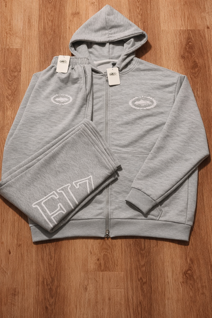 Ensemble Corteiz RTW Alcatraz Wreath Grey White Gris Blanc Tracksuit