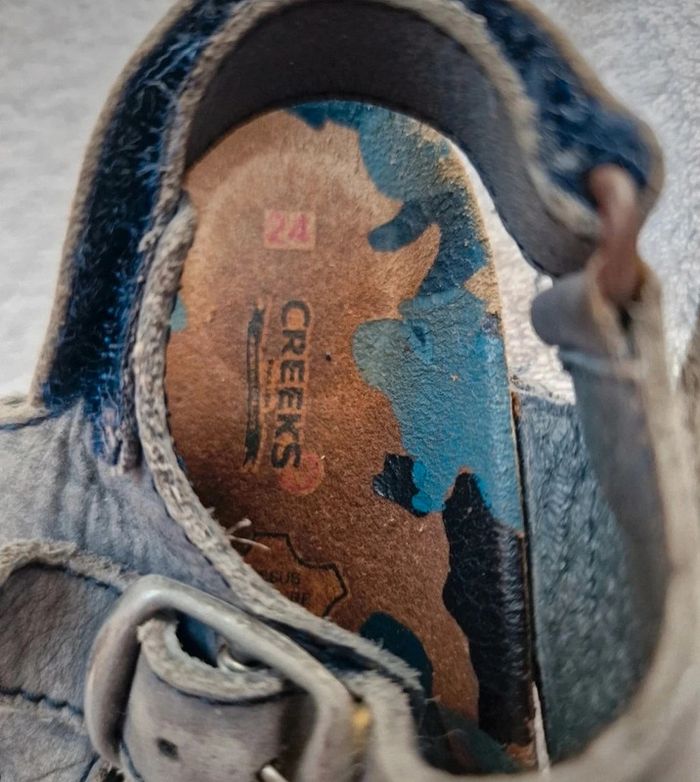 Nu-pieds pointure 24 - photo numéro 2