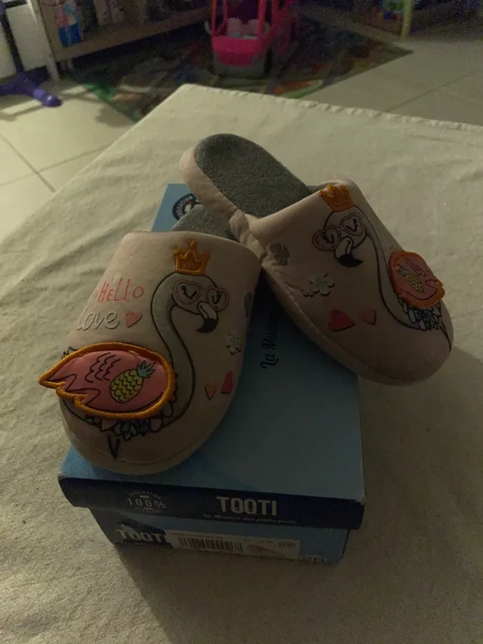 Chaussons tooti , 26 - photo numéro 2