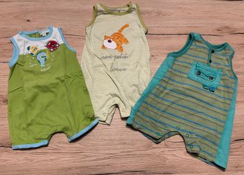 Lot 3 combishorts 3 mois