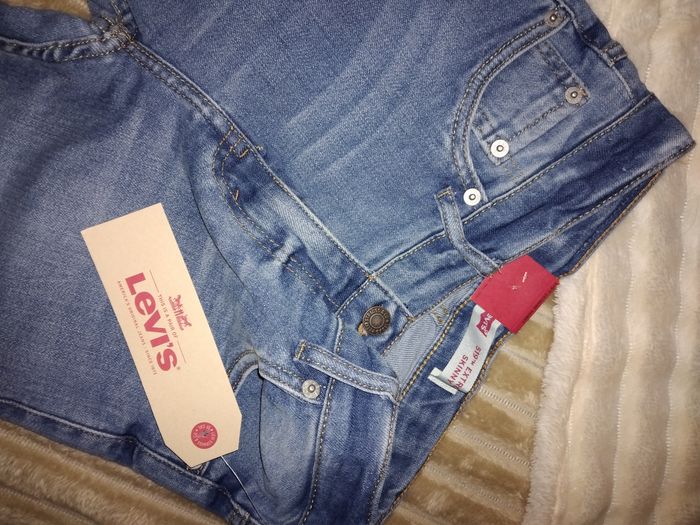 Jeans levis - photo numéro 2
