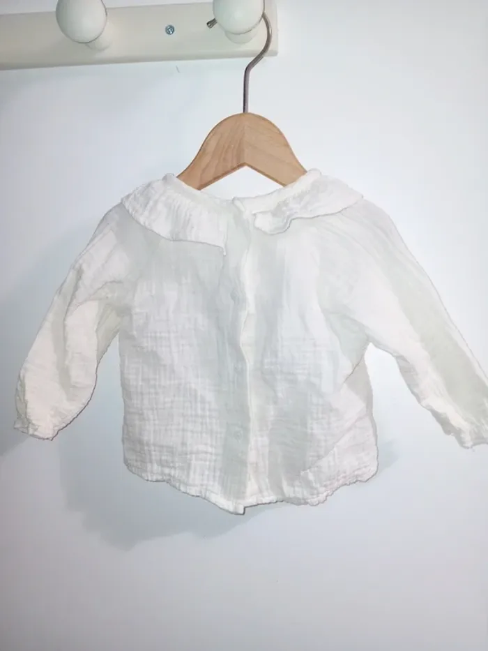 Lot de jolies blouses et bodys - photo numéro 7
