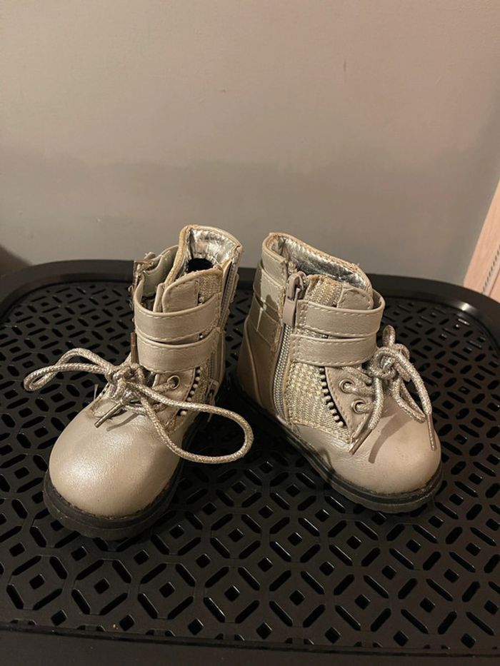 Bottines fourrées 21
