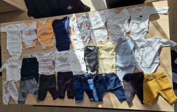 Vêtements 1 mois