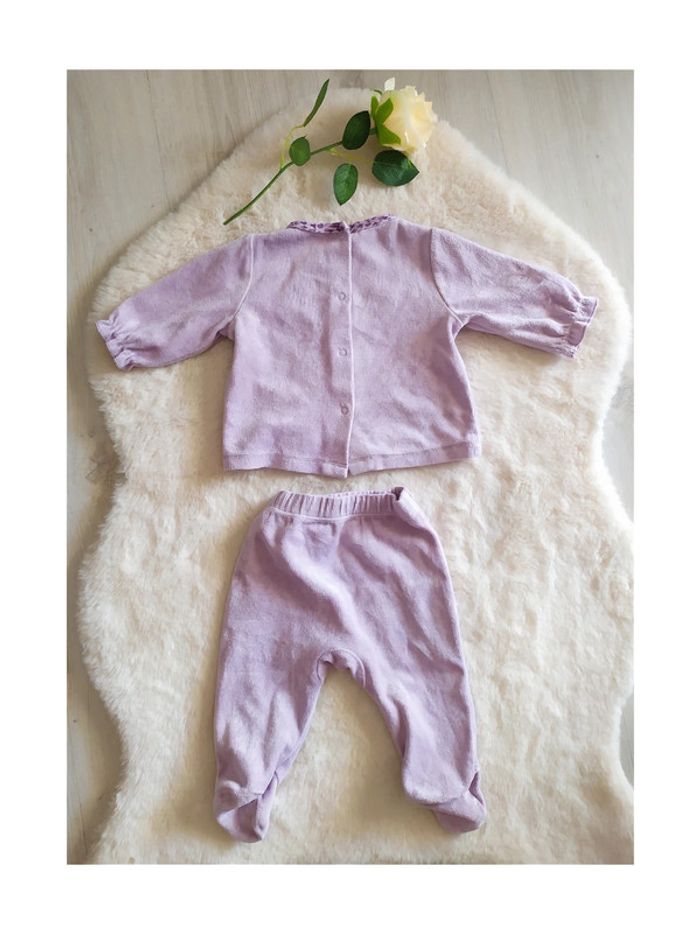 Ensemble 2 pièces bébé fille 3 mois velours mauve col fleuri Vertbaudet boutons dos - photo numéro 2