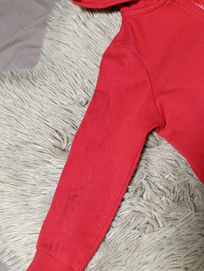 Veste zippée à capuche rouge - photo numéro 2
