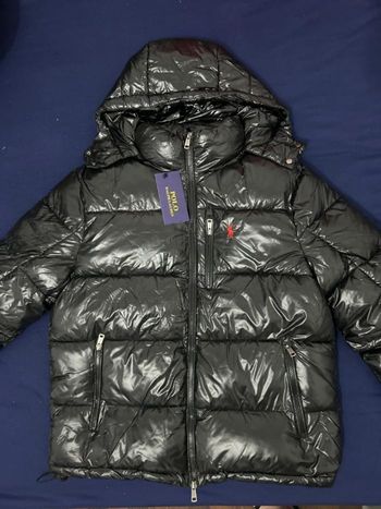 Doudoune Ralph Lauren Polo noire brillante avec capuche – Très bon état