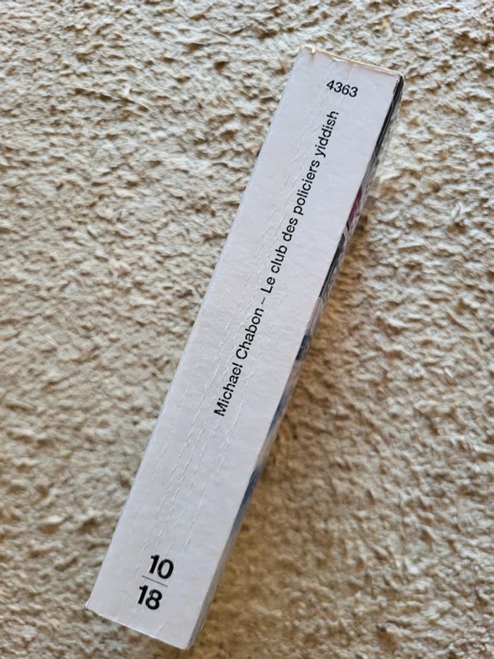 Livre Le club des policiers yiddish de Michael Chabon - photo numéro 4